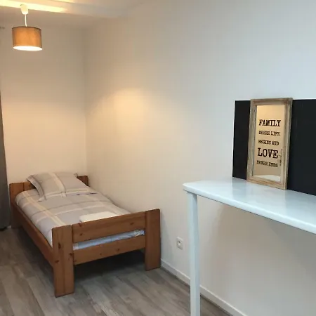 Tout Equipe Apartment